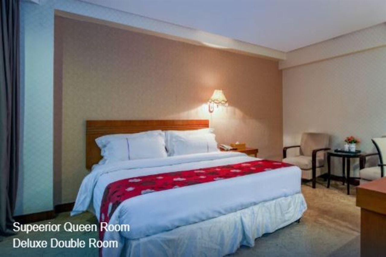 Kmc Holiday Hotel Sencsen Kültér fotó
